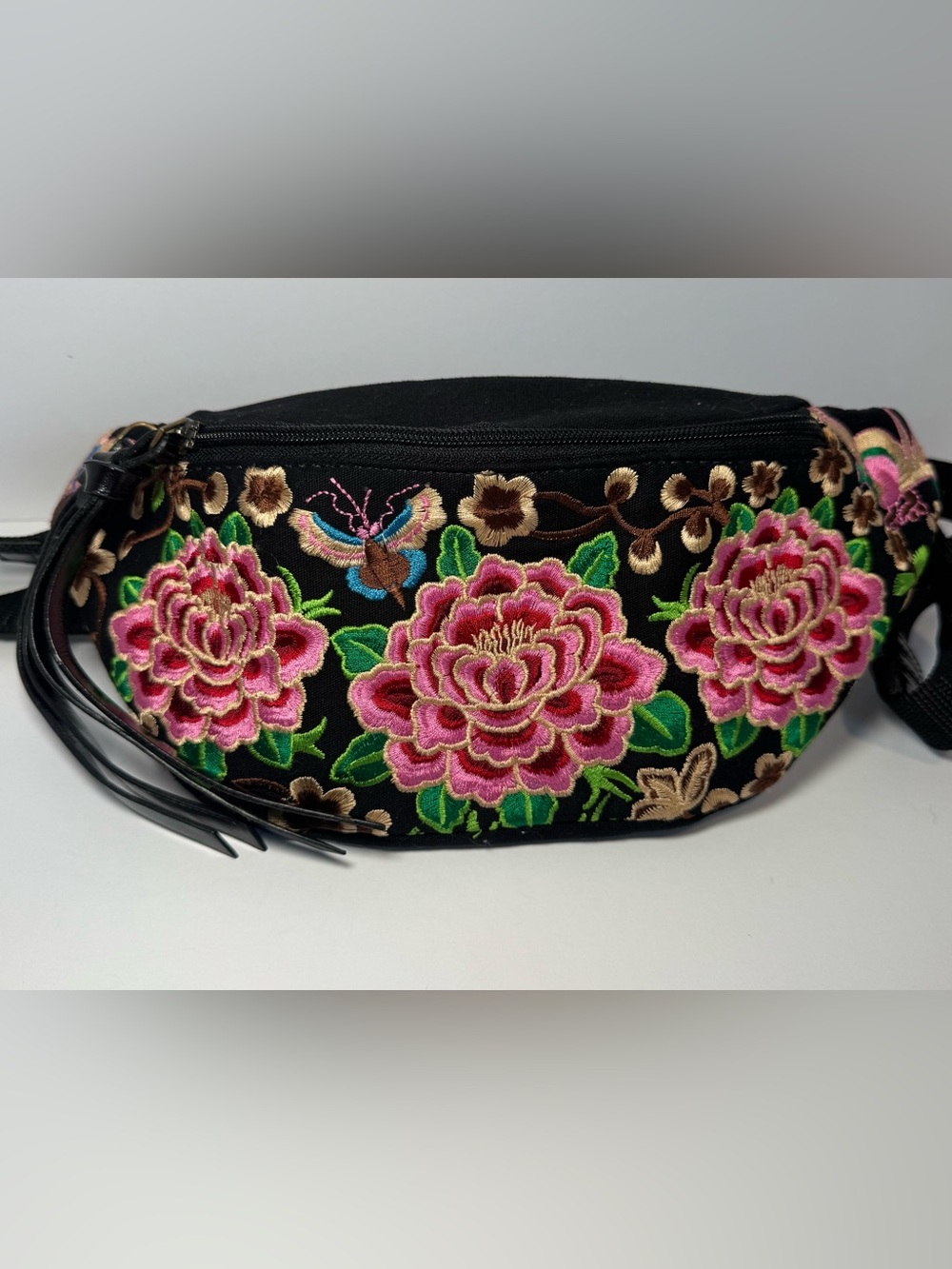 Sharif New York Embroidered Floral Belt Bag Fanny Pack - Black Boho